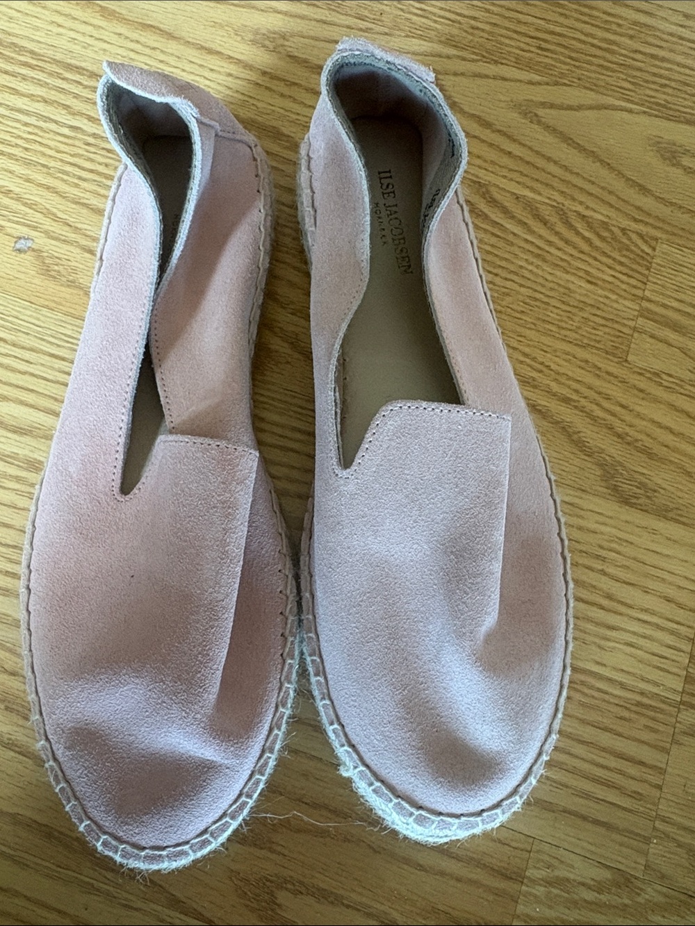 Ilse Jacobsen Blush Pink Suede Slip-On Espadrilles